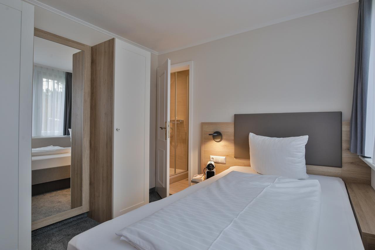 Hotel Am Suedwaeldchen Westerland Esterno foto