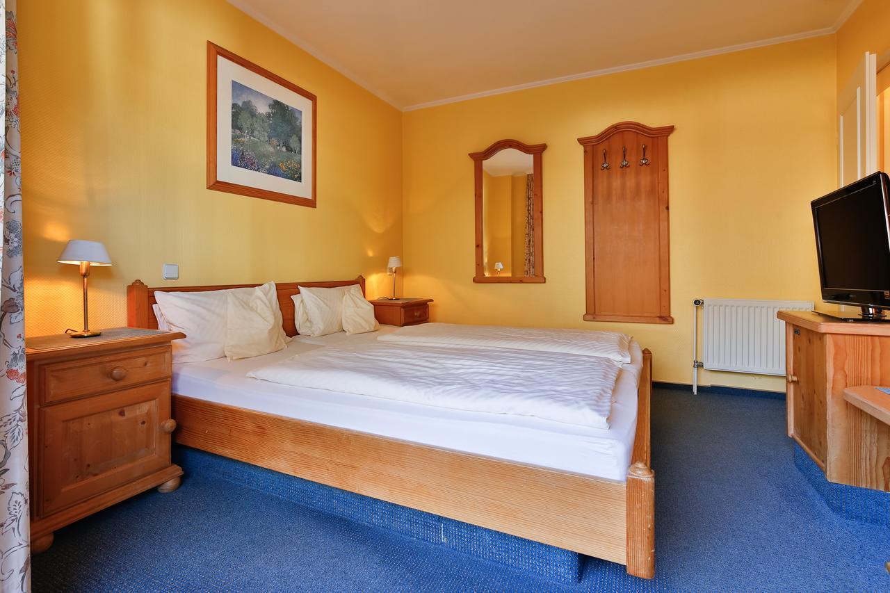Hotel Am Suedwaeldchen Westerland Esterno foto